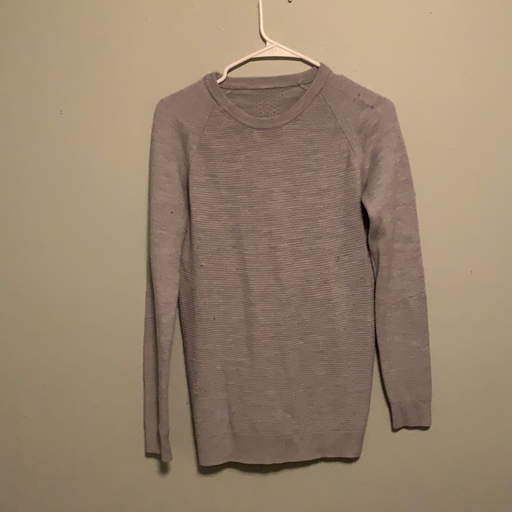 S lulu lemon knit top
